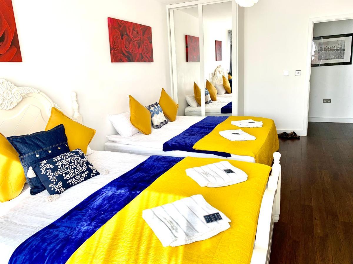 2-Bedrooms Modern Apartment Next To Velodrome, Lounge, Balcony, Parking, Abba London Exterior photo