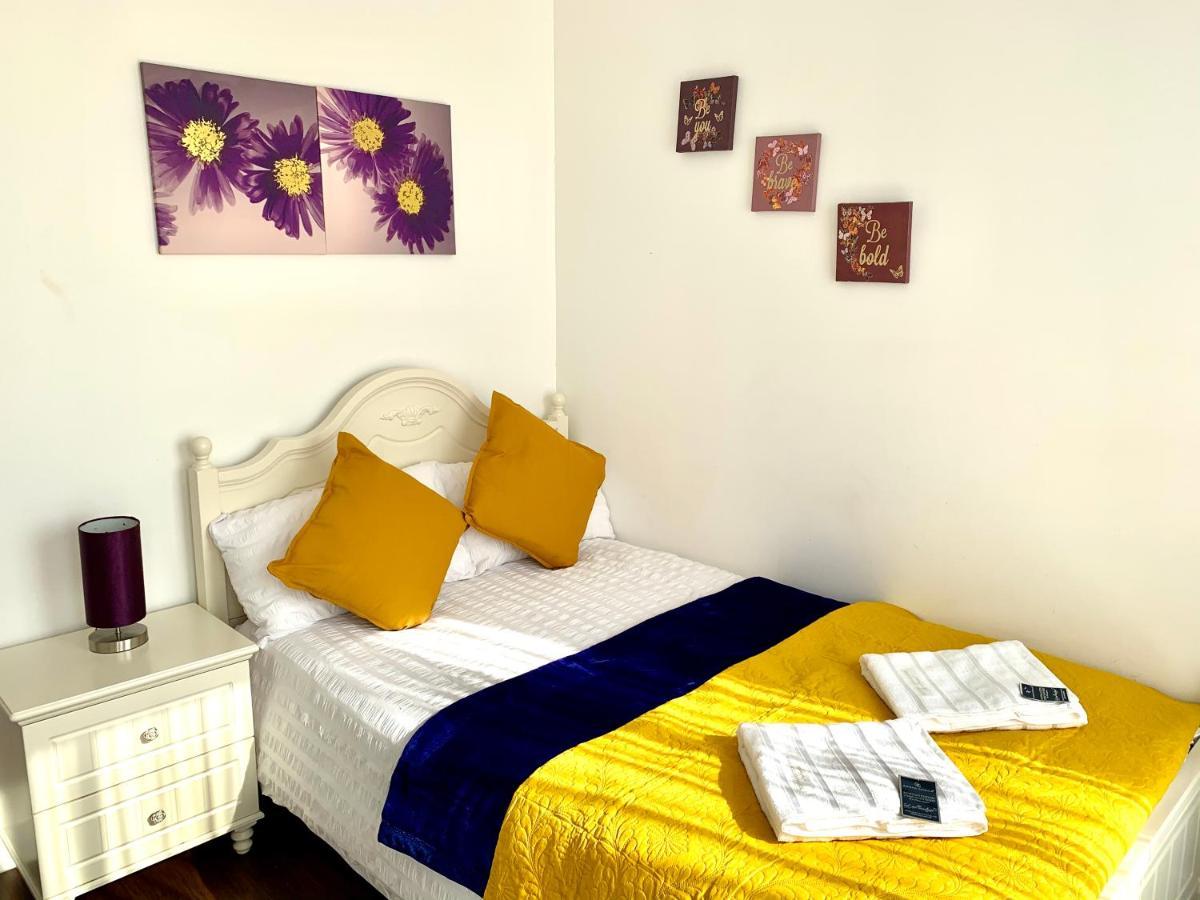 2-Bedrooms Modern Apartment Next To Velodrome, Lounge, Balcony, Parking, Abba London Exterior photo
